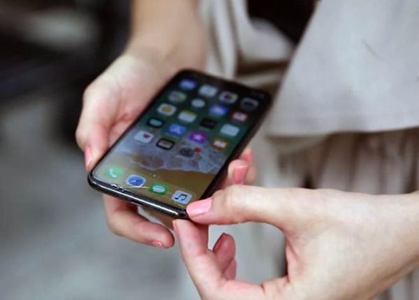 Apple rút ngắn thời gian sửa chữa màn hình iPhone