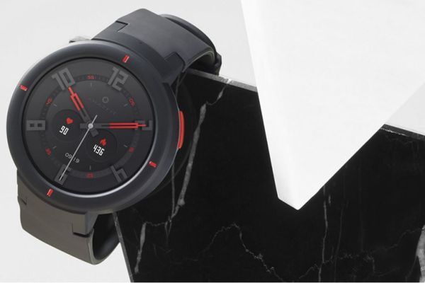 Thương hiệu con của Xiaomi ra mắt smartwatch Amazfit Verge giá 115 USD
