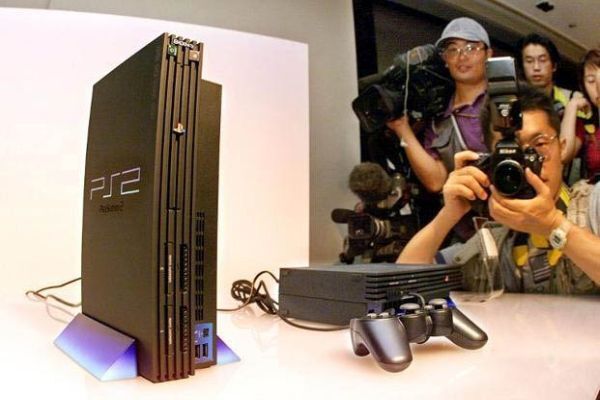Mẫu máy chơi game PlayStation 2 hiện đã chấm dứt mọi hoạt động hỗ trợ
