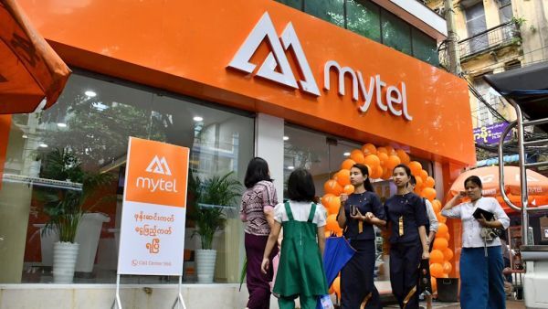 Cửa hàng Mytel tại Yangon, Myanmar