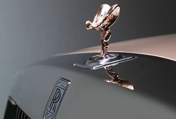 Khách hàng đã có thể mua xe Rolls-Royce bằng Bitcoin