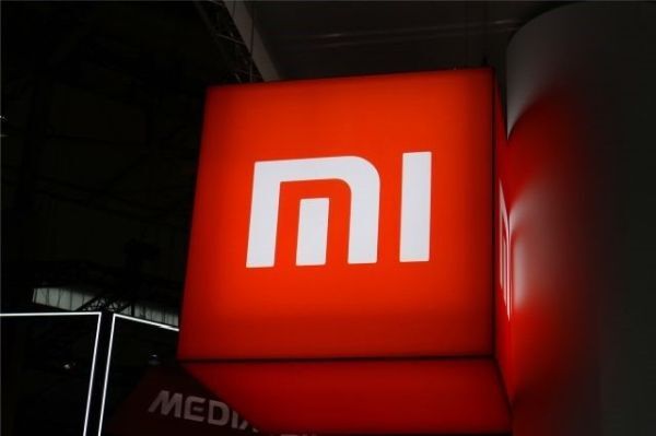 Xiaomi Mi 9 nâng cấp tính năng sạc nhanh