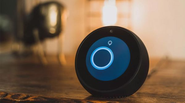Microsoft chấp nhận Cortana thua Alexa và Google Assistant