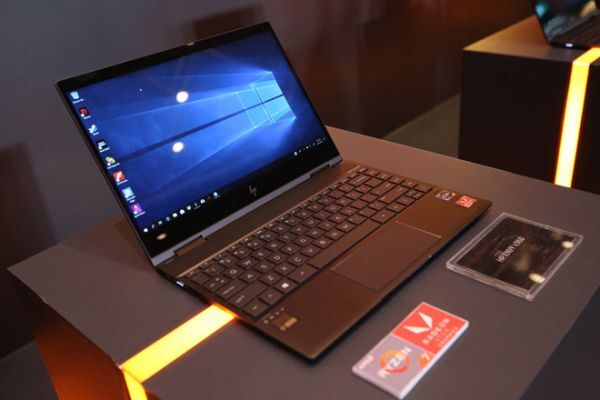 HP trình làng máy tính trang bị chip AMD