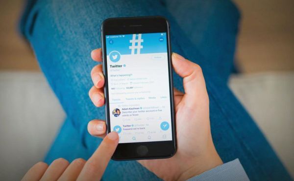Twitter giải thích việc xóa tweet lạm dụng của các nhà lãnh đạo