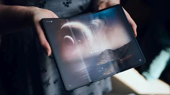 TCL giới thiệu smartphone màn hình gập 3 độc đáo