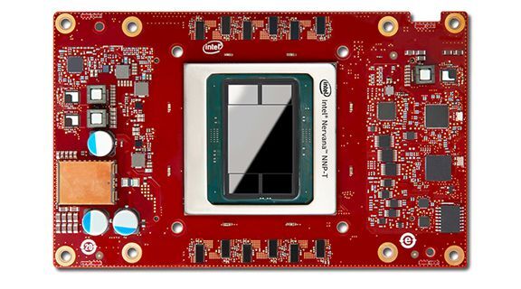 Intel Nervana NNP-T cân bằng giữa điện toán, giao tiếp và bộ nhớ, cho phép co giãn cận-tuyến tính