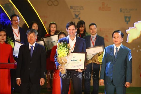 Tetra Pak được vinh danh Top 10 doanh nghiệp bền vững ngành sản xuất 2019