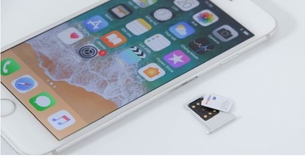 Lý do giá iPhone lock giảm chưa từng có