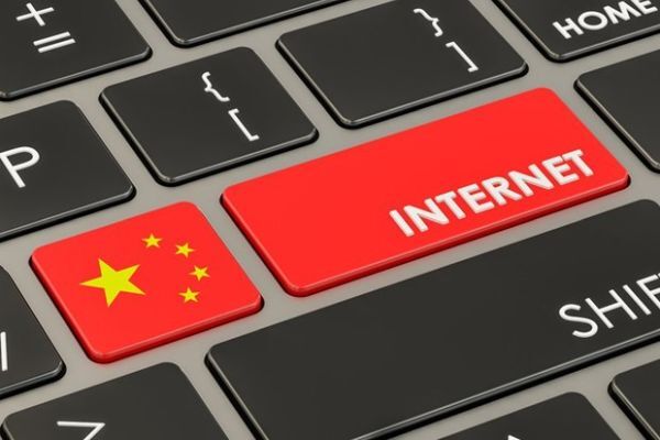 Trung Quốc quản lý chặt dịch vụ trực tuyến, ngăn ngừa tin giả