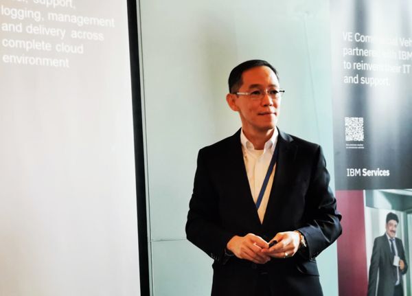 IBM, dữ liệu, AI, chuyển đổi số, Tan Jee Toon