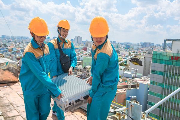 Viettel, viễn thông, triển khai mạng 4G, Mạng 4G Viettel, tần số,