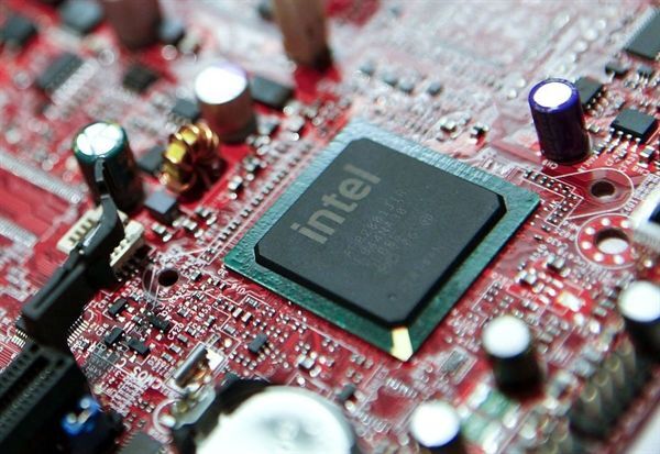 Apple đã chi 1 tỷ USD để mua lại phần lớn hoạt động sản xuất modem của Intel