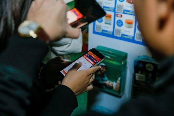thương mại điện tử, mua sắm trực tuyến, mua hàng trực tuyến, Online Friday,