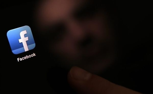 Thế giới có thể từ bỏ Facebook được không?