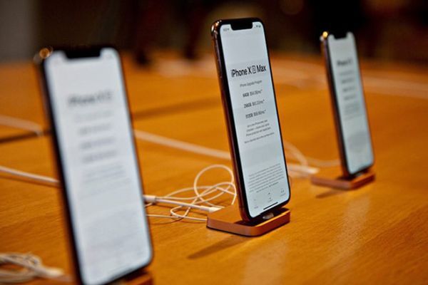 Apple cho khách Trung Quốc vay tiền không lãi suất để mua iPhone