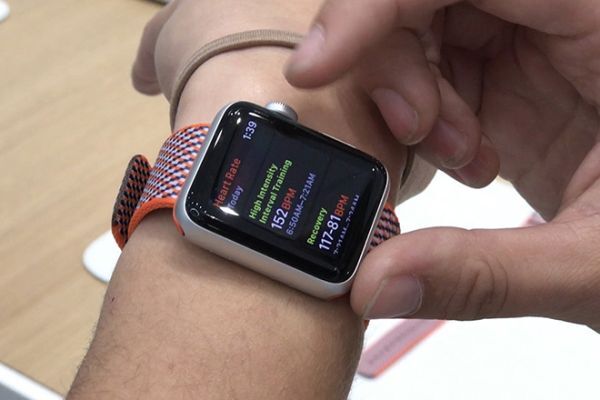 Apple Watch Series 3 đang được bán với giá chỉ từ 4,6 triệu đồng