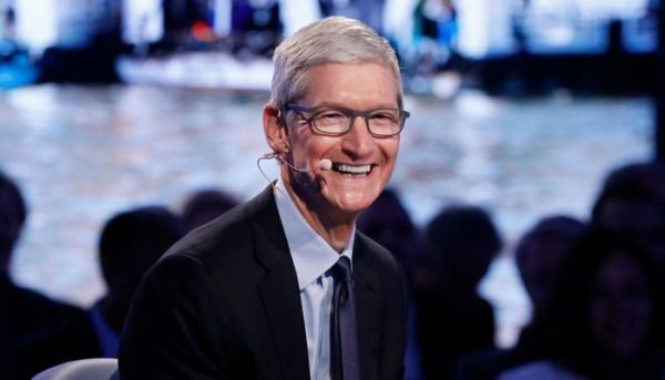 Cổ phiếu Apple tăng mạnh, vốn hóa hướng mốc 1 nghìn tỷ USD