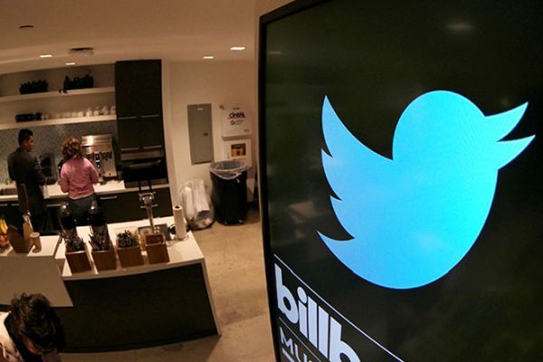 BlackBerry khởi kiện Twitter vi phạm bằng sáng chế