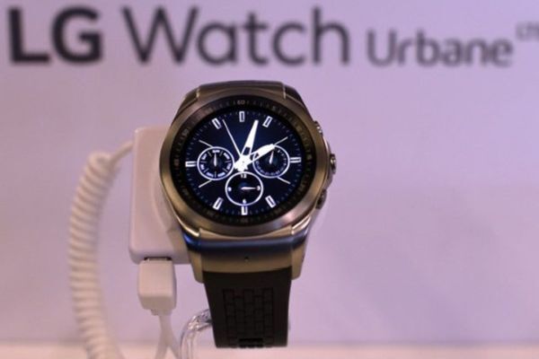 LG sẽ đưa công nghệ màn hình tích hợp loa vào smartwatch trong tương lai
