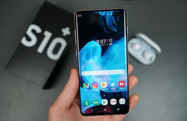 Galaxy S10+ được đánh giá là mẫu smartphone tốt nhất thị trường