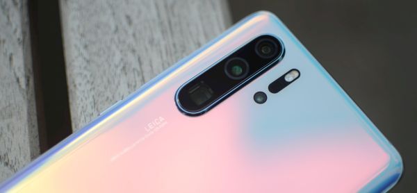 Huawei P30 Pro nhận được bản cập nhật phần mềm đầu tiên