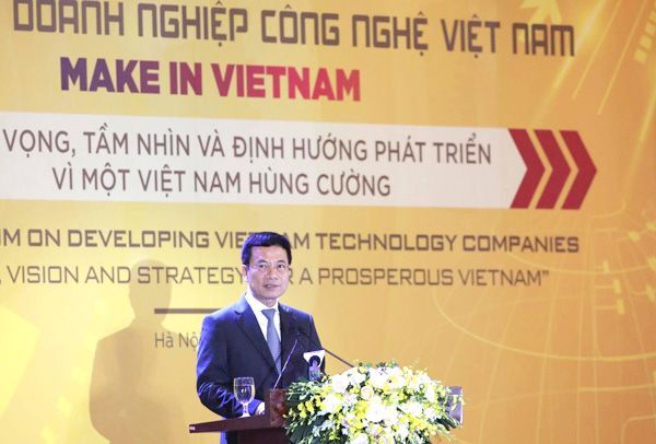 Bộ trưởng Nguyễn Mạnh Hùng: 