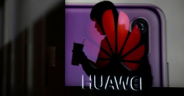 Amazon Nhật ngừng bán tất cả sản phẩm của Huawei