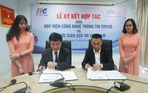ITPlus Academy ký kết hợp tác cùng IIG Việt Nam