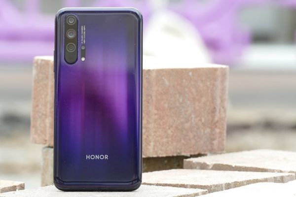 Doanh số điện thoại Huawei có thể giảm tới 40% đến 60%