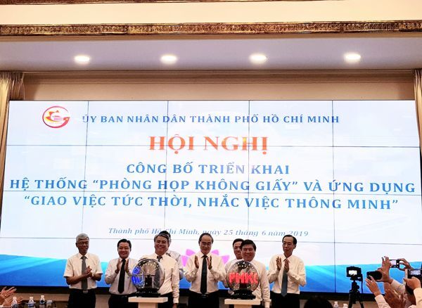 Năm 2020, toàn bộ cơ quan hành chính Tp. HCM áp dụng Phòng họp không giấy