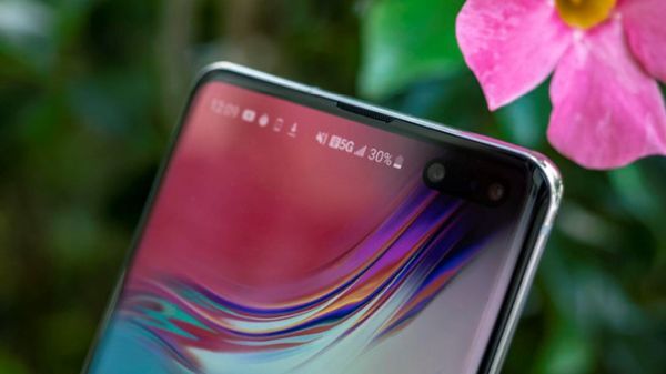Lo ngại bị tụt hậu, Mỹ họp kín để thúc đẩy mạng 5G