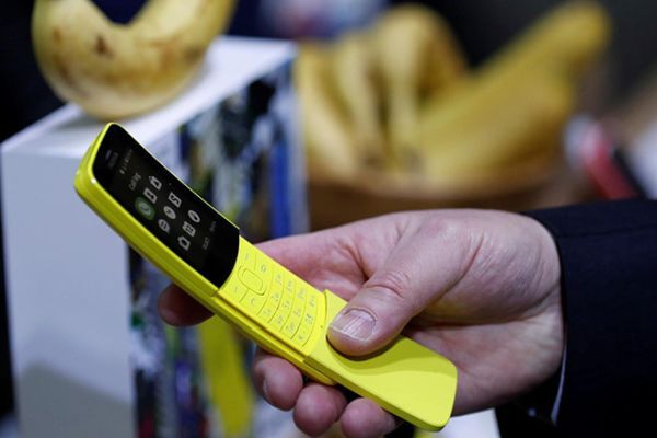 Người dùng Nokia 8110 đã có thể tải ứng dụng WhatsApp từ KaiStore