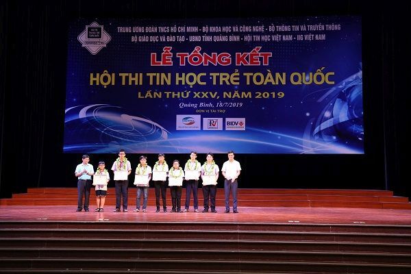 Tin học trẻ toàn quốc, Cuộc thi Tin học, Trung ương Đoàn TNCS Hồ Chí Minh,