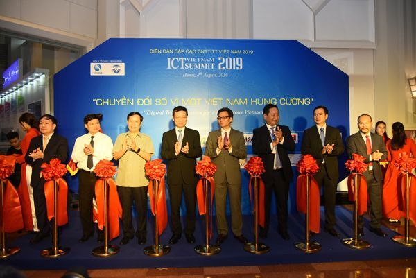 Liên minh Chuyển đổi số thể hiện sự hợp tác và trách nhiệm của cộng đồng DN