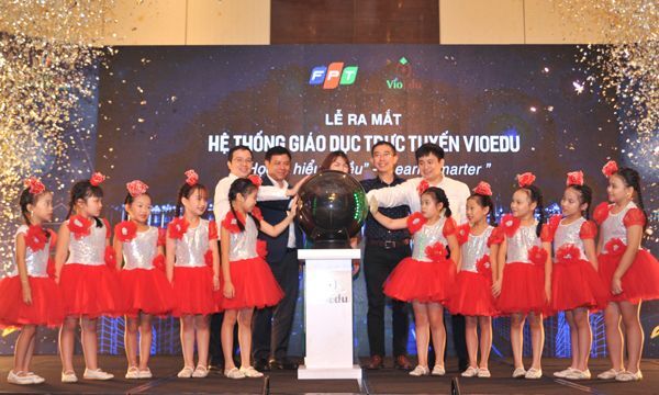 FPT, trí tuệ nhân tạo, giáo dục trực tuyến, AI, VioEdu,