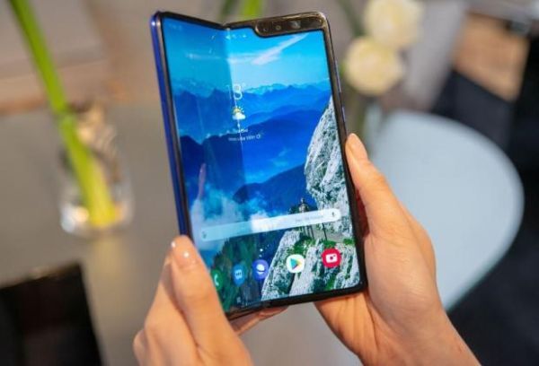 Galaxy Fold hoàn thiện phát hành ngày 6/9 tại IFA 2019?
