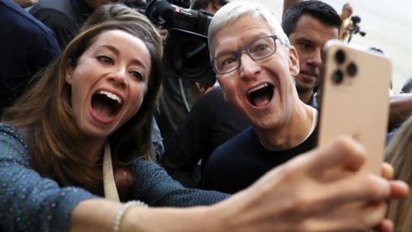 Apple đã đạt mức vốn hóa thị trường 1.000 tỷ USD vào ngày 11/9