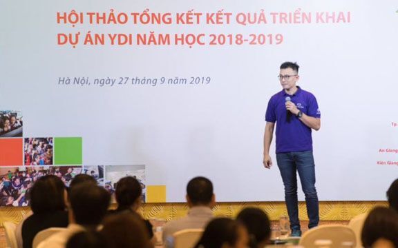ông Waris Candra, Giám đốc Microsoft Foundation, APAC