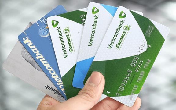 Chủ thẻ tín dụng Vietcombank bị phát sinh giao dịch giả ngày Tết