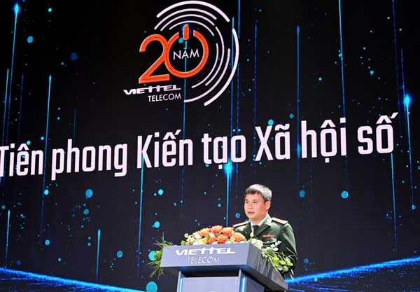 Viettel Telecom kỷ niệm 20 năm Ngày truyền thống và nhận Huân chương Lao động hạng Nhì