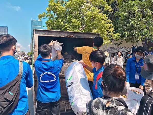 Canon đồng hành cùng Chiến dịch World Cleanup Day 2020 tại Hà Nội 