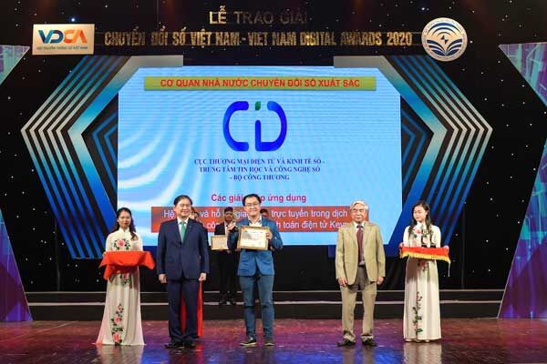 KeyPay nhận giải thưởng Chuyển đổi số Việt Nam 2020