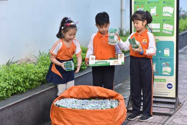 Phát động cuộc thi “Cùng bé thu gom vỏ hộp giấy”