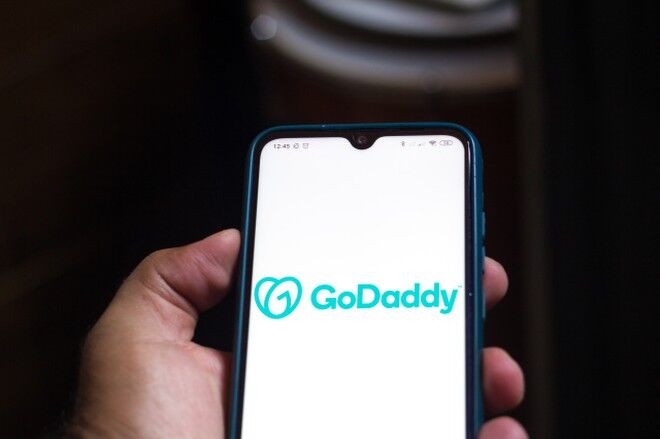 Tin tặc lợi dụng GoDaddy để tấn công các dịch vụ tiền ảo
