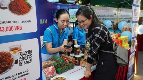 Vỏ Sò hợp tác với OCOP, hỗ trợ nông sản Việt "lên sàn" TMĐT