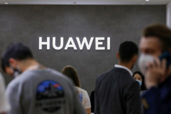 Anh cấm lắp đặt thiết bị Huawei từ tháng 9/2021