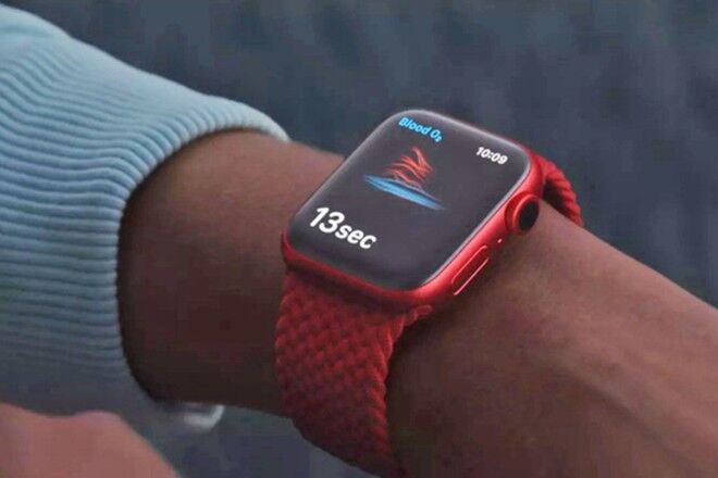 Apple Watch Series 6 được giảm giá 15% trên Amazon và Best Buy