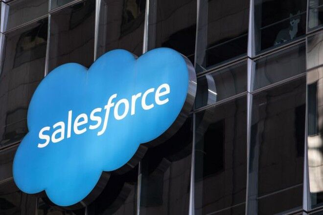 Salesforce chi 27,7 tỉ USD thâu tóm ứng dụng nhắn tin Slack