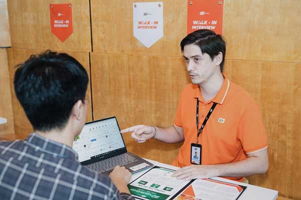 Hơn 1000 ứng viên đăng ký “Walk-in Interview” cuối năm cùng FPT Software 